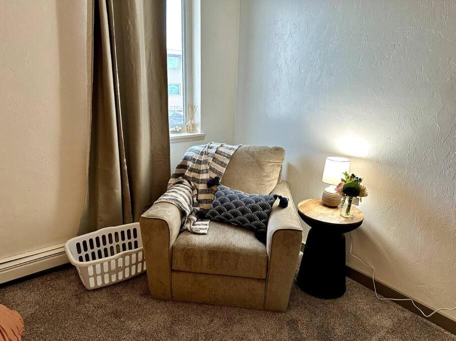 Comfortable 2Br Apt Central Fairbanks Exteriér fotografie